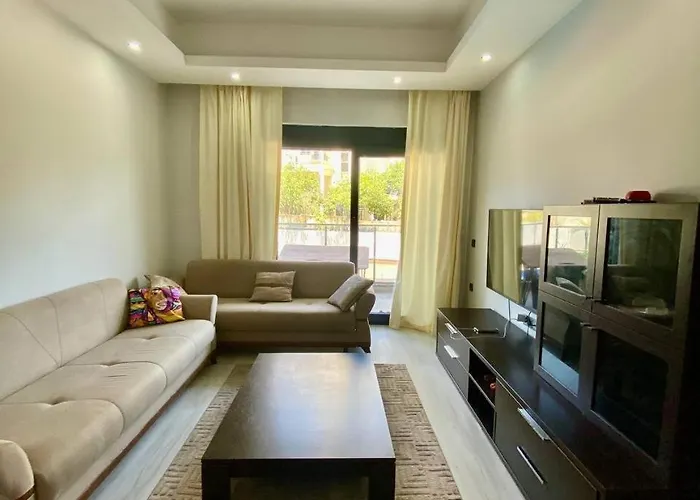 Stylish 1br Flat Pool View & 10 Min Walk To Apartamento Alanya