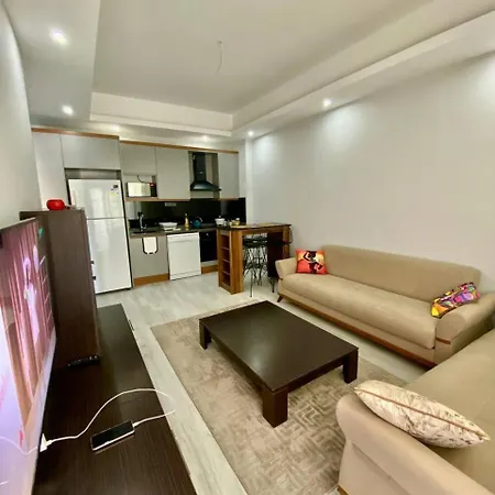 Stylish 1br Flat Pool View & 10 Min Walk To Daire Alanya